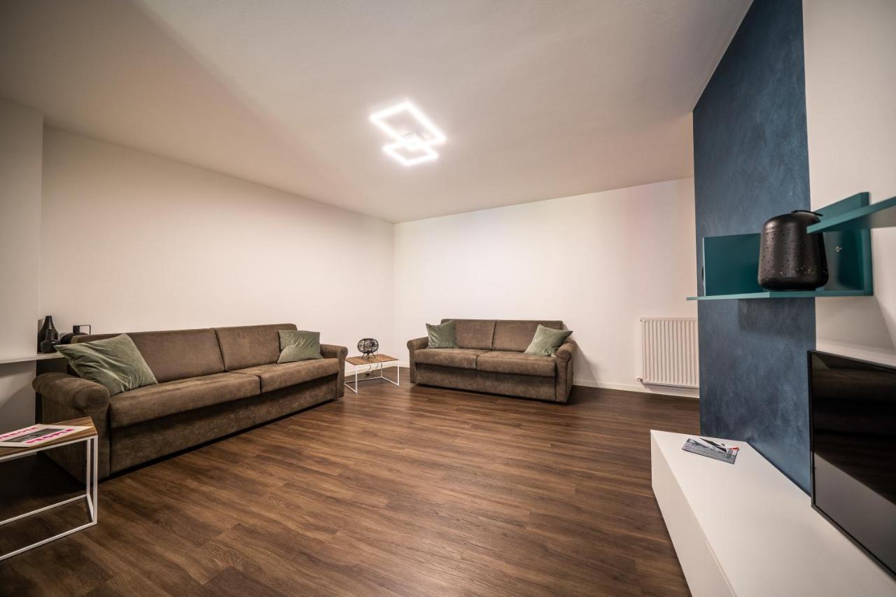 Appartamenti Vasco Renna Surf Center Torbole Sul Garda Ngoại thất bức ảnh