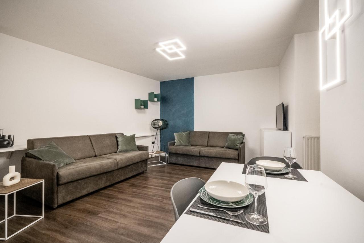 Appartamenti Vasco Renna Surf Center Torbole Sul Garda Ngoại thất bức ảnh
