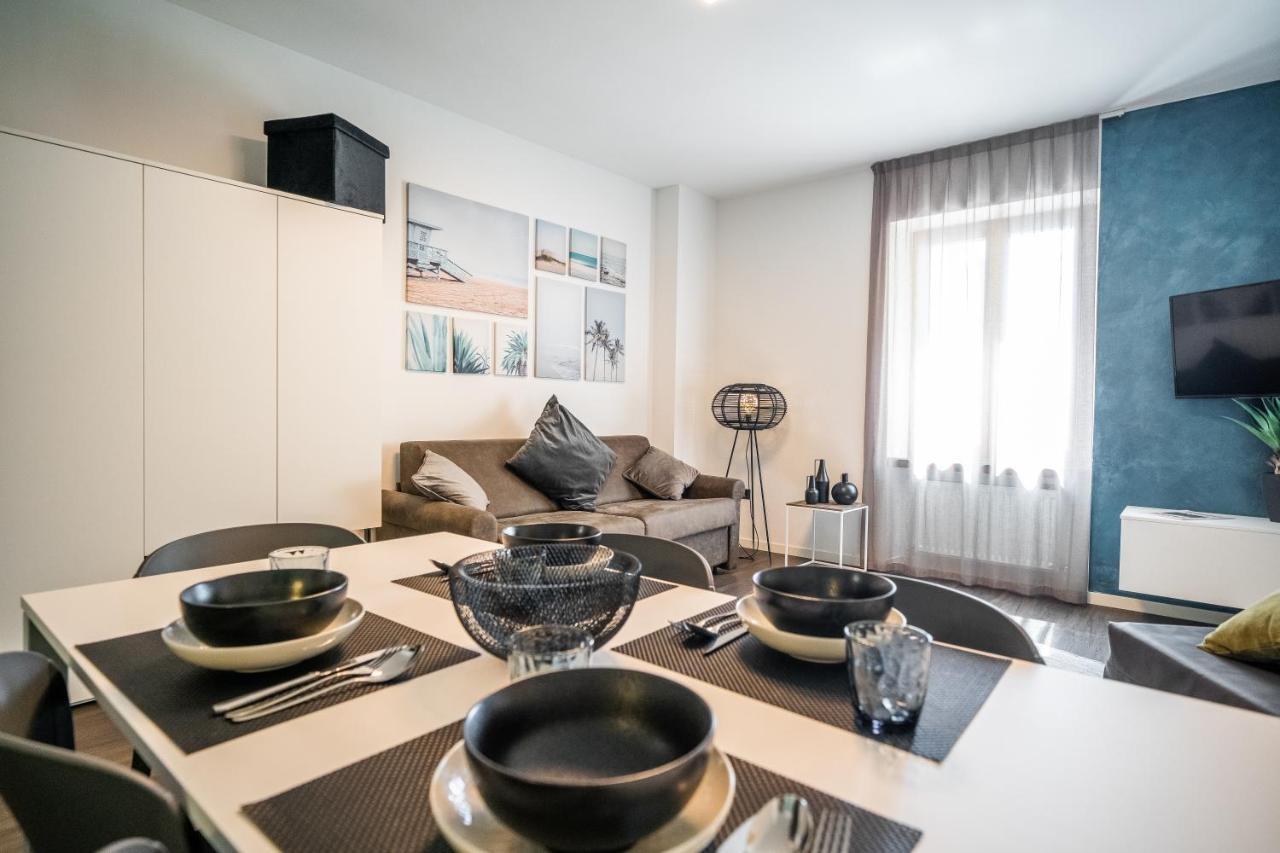 Appartamenti Vasco Renna Surf Center Torbole Sul Garda Ngoại thất bức ảnh