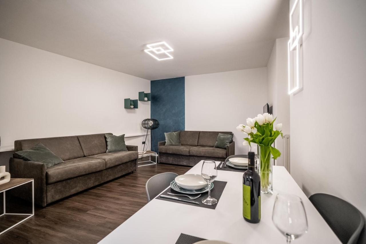 Appartamenti Vasco Renna Surf Center Torbole Sul Garda Ngoại thất bức ảnh