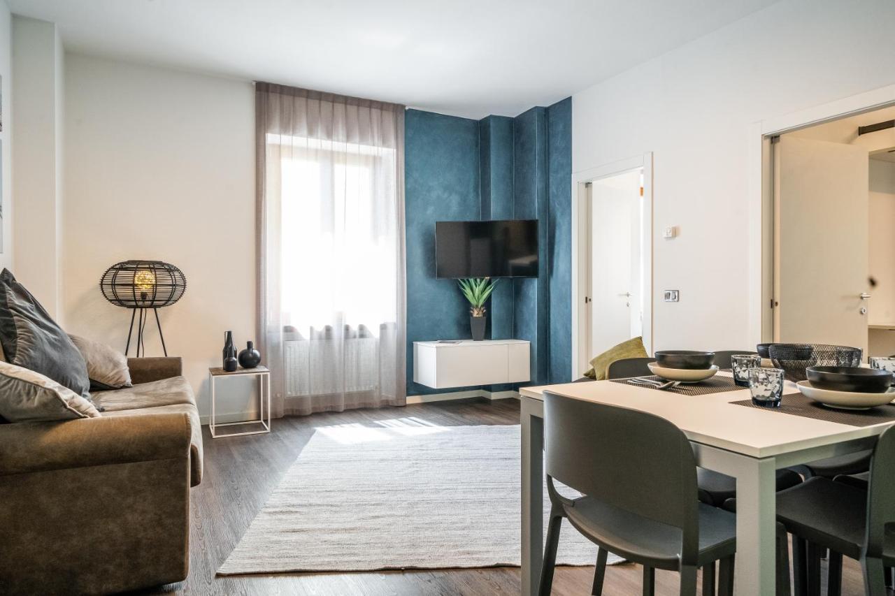 Appartamenti Vasco Renna Surf Center Torbole Sul Garda Ngoại thất bức ảnh