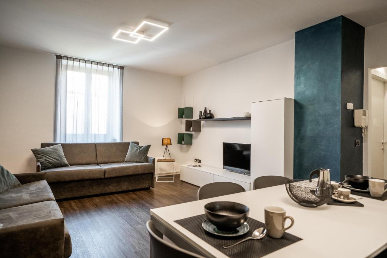 Appartamenti Vasco Renna Surf Center Torbole Sul Garda Ngoại thất bức ảnh