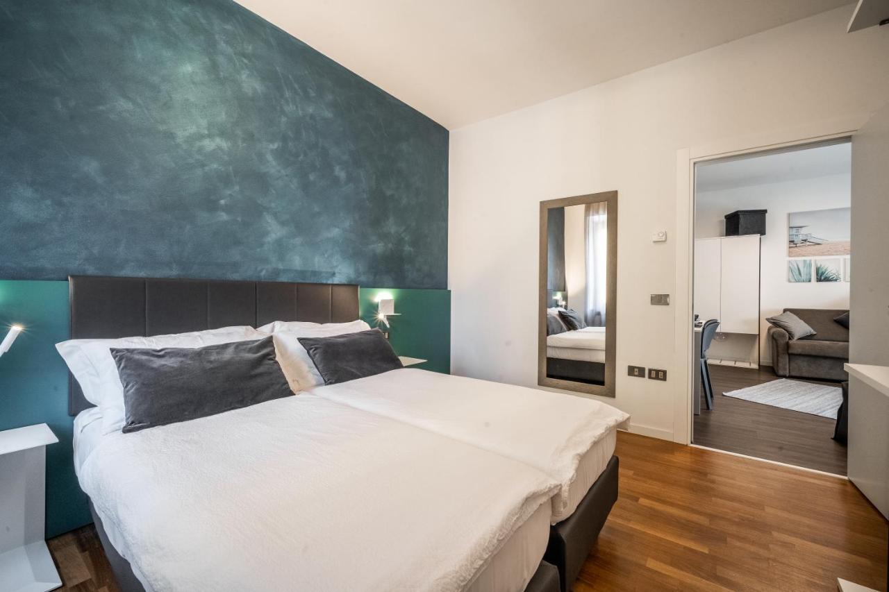 Appartamenti Vasco Renna Surf Center Torbole Sul Garda Ngoại thất bức ảnh